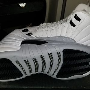 Jordan 12s white/blk/wolf grey